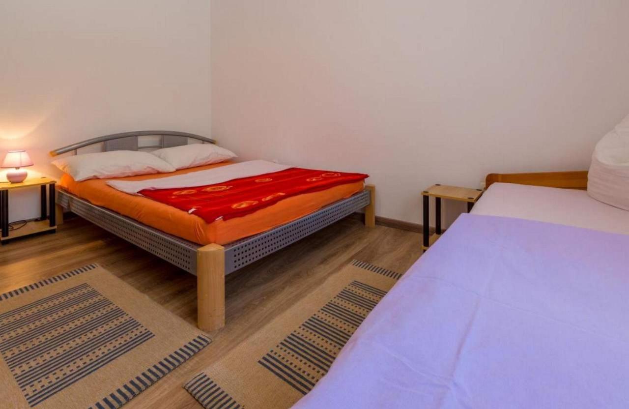 Navy Apartments Jadranovo Εξωτερικό φωτογραφία