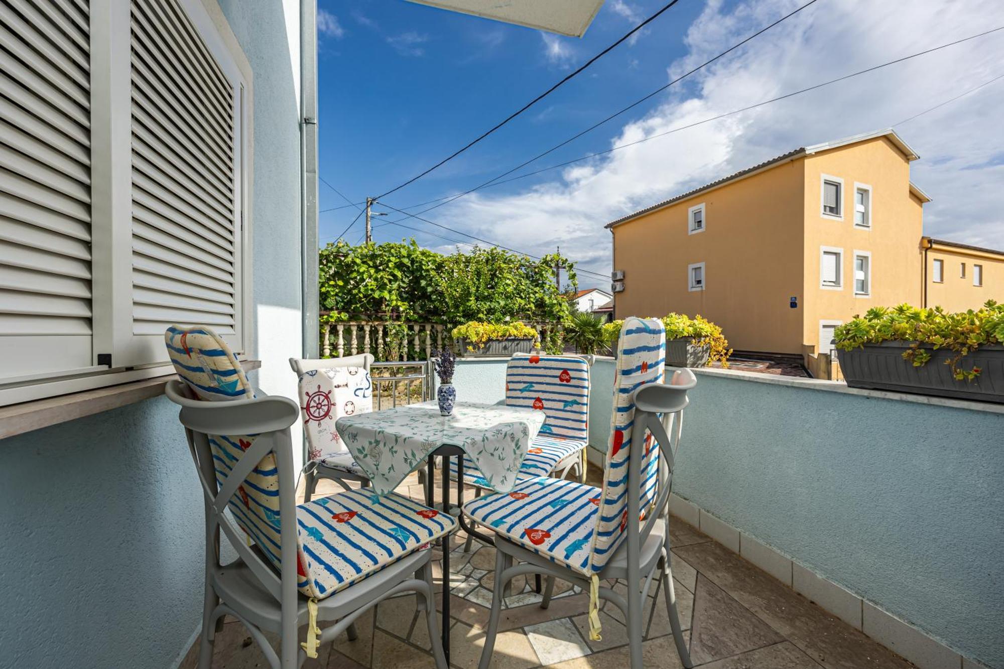 Navy Apartments Jadranovo Εξωτερικό φωτογραφία