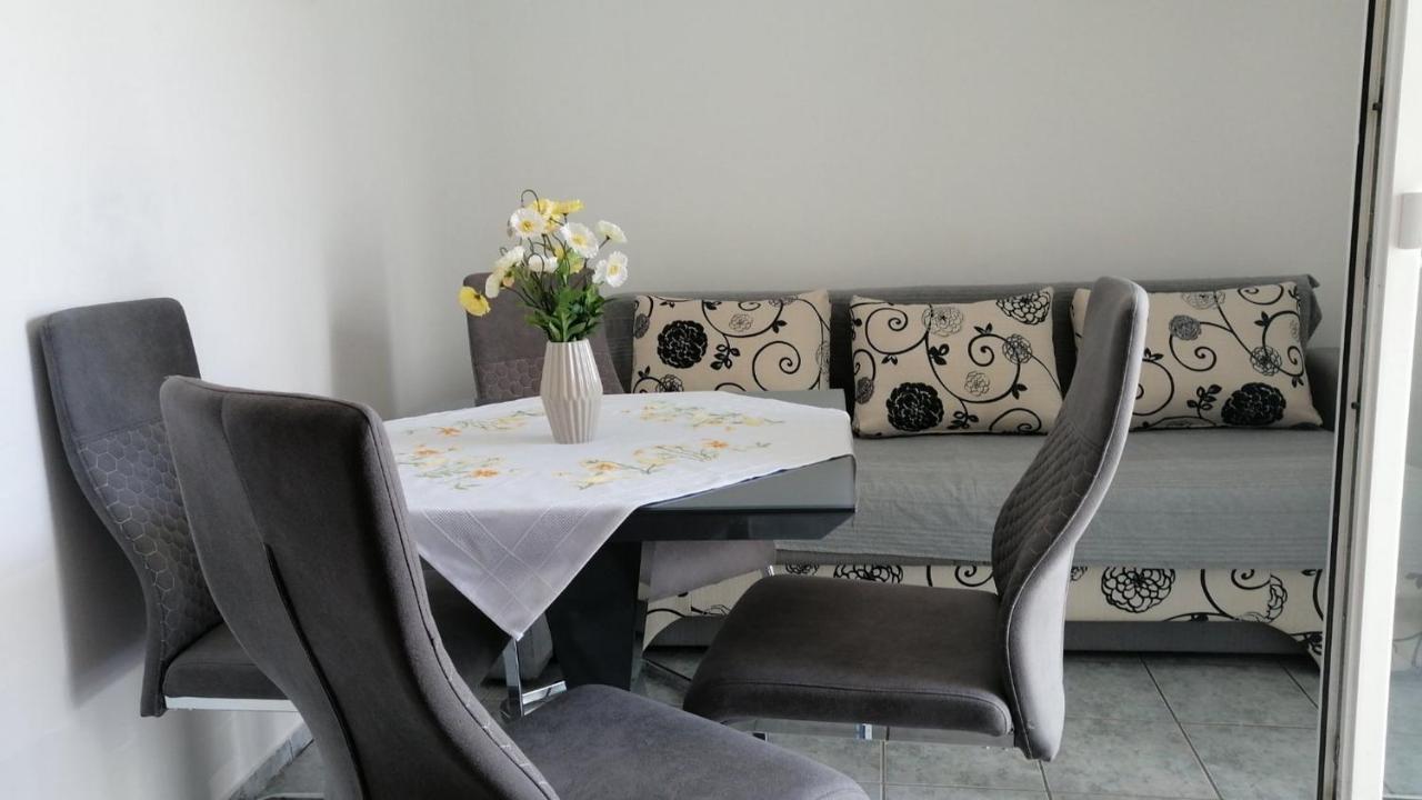 Navy Apartments Jadranovo Εξωτερικό φωτογραφία