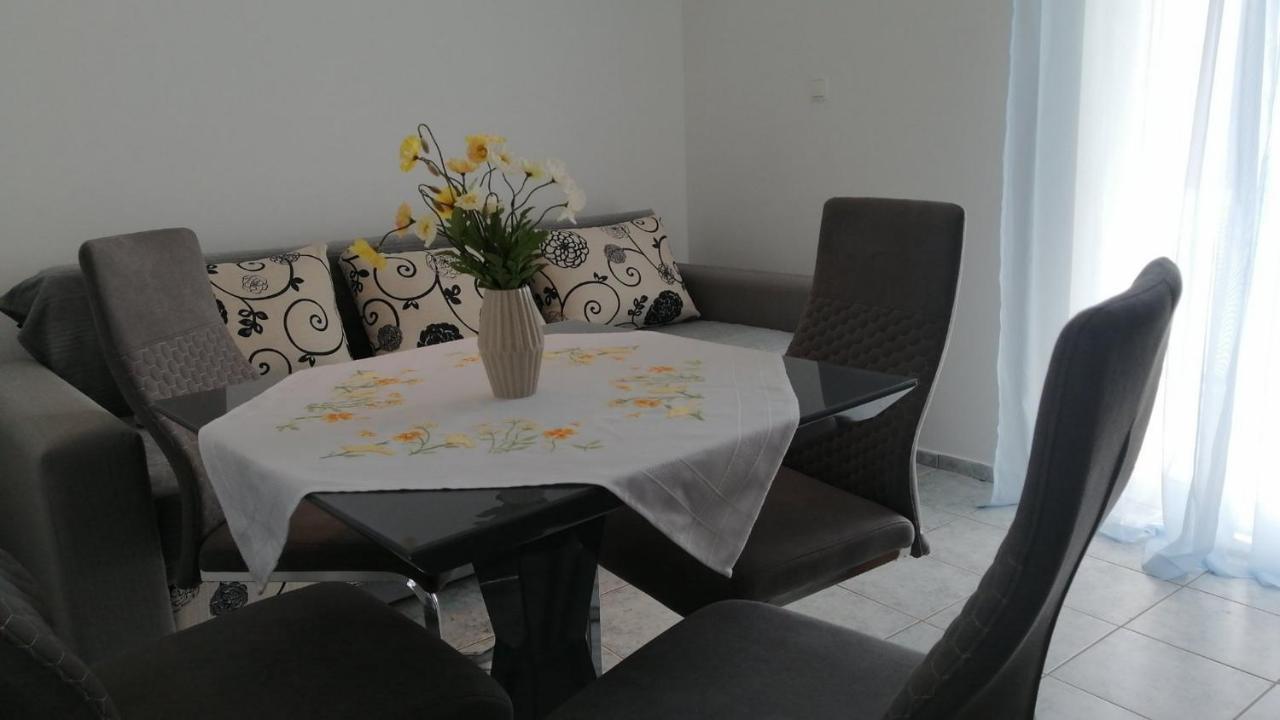Navy Apartments Jadranovo Εξωτερικό φωτογραφία